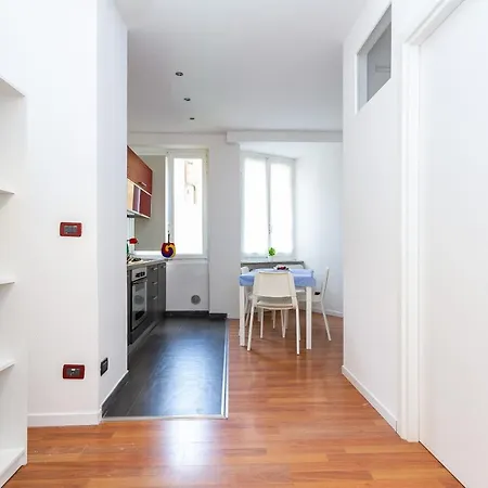 Hostdomus - Sotto Il Portico * Turin